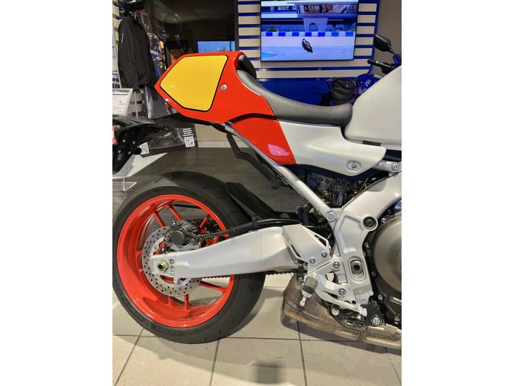YAMAHA XSR 900 GP